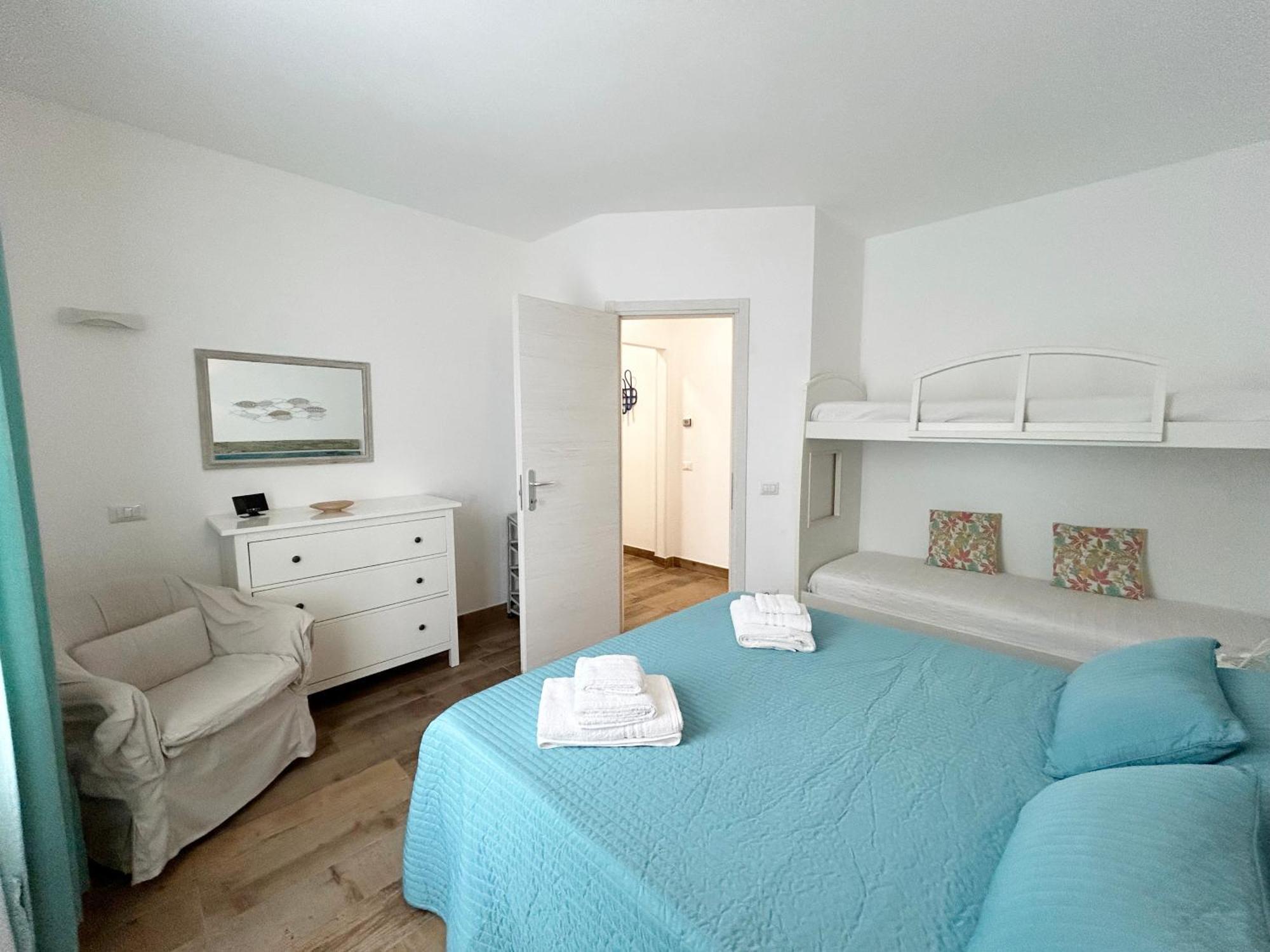 La Casa Di Rosi Al Mare Apartman Vada Kültér fotó