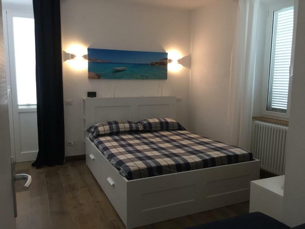 La Casa Di Rosi Al Mare Apartman Vada Kültér fotó