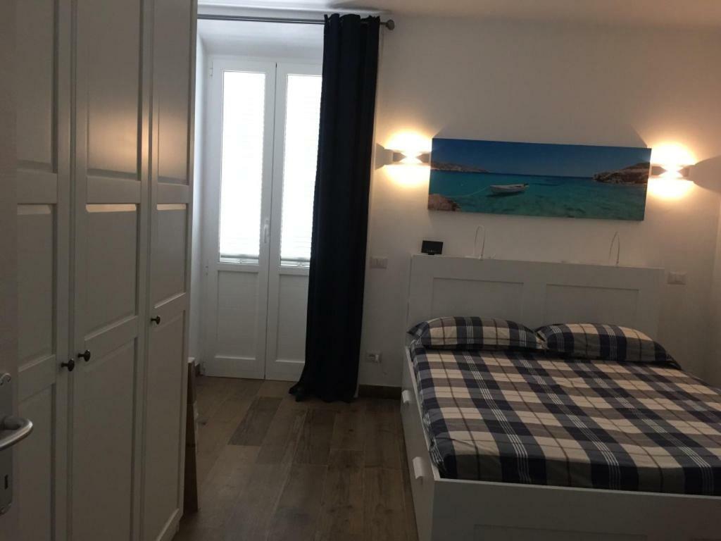La Casa Di Rosi Al Mare Apartman Vada Kültér fotó